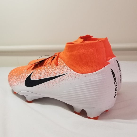 Nike Superfly 6 Pro FG Mercurial Flyknit - Picture 5 of 8